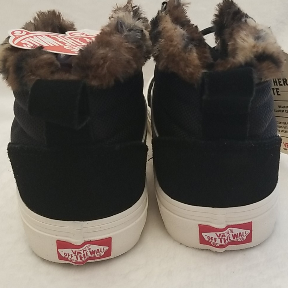Sk8-Hi Faux Fur Lined Platform Vans - Picture 7 of 8